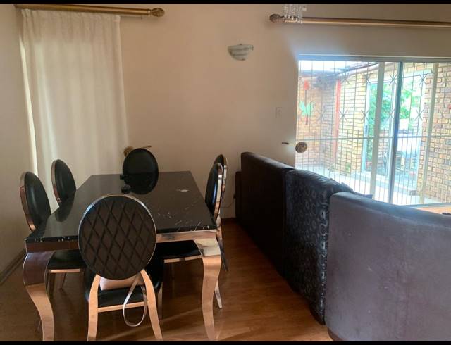 3 BEDROOM TOWNHOUSE FOR SALE IN VANDERBIJLPARK CW 3